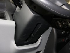 2013款 1.0L 手动 舒适型