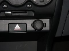 2013款 1.0L 手动 舒适型