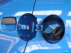 2013款 1.0L 手动 舒适型