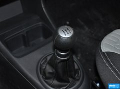 2013款 1.0L 手动 舒适型