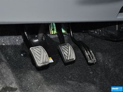 2013款 1.0L 手动 舒适型