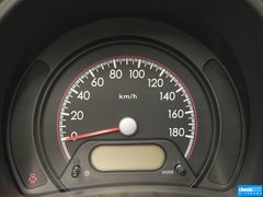 2013款 1.0L 手动 舒适型