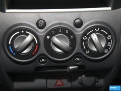 2013款 1.0L 手动 舒适型