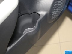 2013款 1.0L 手动 舒适型