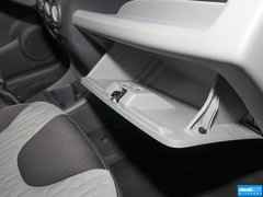 2013款 1.0L 手动 舒适型