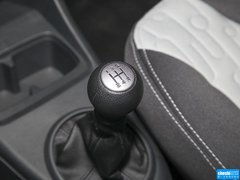 2013款 1.0L 手动 舒适型
