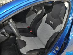 2013款 1.0L 手动 舒适型