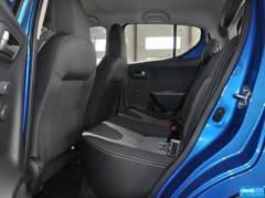 2013款 1.0L 手动 舒适型