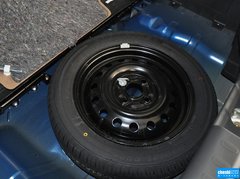 2013款 1.0L 手动 舒适型