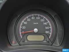 2013款 1.0L 手动 舒适型