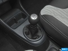 2013款 1.0L 手动 舒适型