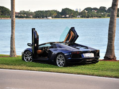 2013款  LP 700-4 Roadster