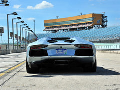 2013款  LP 700-4 Roadster