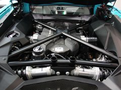 2013款  LP 700-4 Roadster
