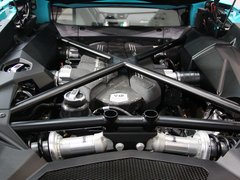 2013款  LP 700-4 Roadster
