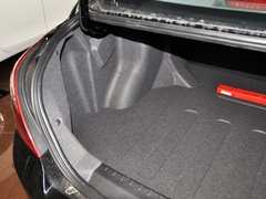 2013款 1.5L 手动 三厢 进取型