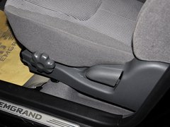 2013款 1.5L 手动 三厢 进取型