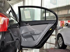 2013款 1.5L 手动 三厢 进取型