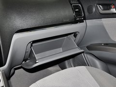 2013款 1.5L 手动 三厢 进取型