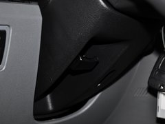 2013款 1.5L 手动 三厢 进取型