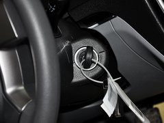 2013款 1.5L 手动 三厢 进取型