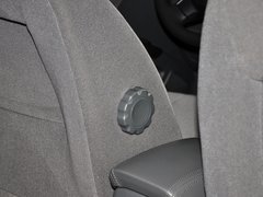 2013款 1.5L 手动 三厢 进取型