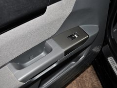 2013款 1.5L 手动 三厢 进取型