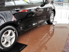 2013款 1.5L 手动 三厢 进取型