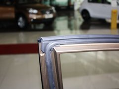 2013款 1.5L 手动 三厢 精英型