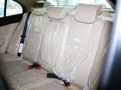 2013款 1.5L 手动 三厢 精英型