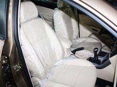 2013款 1.5L 手动 三厢 精英型