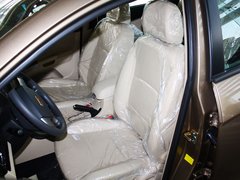 2013款 1.5L 手动 三厢 精英型