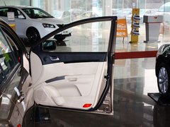 2013款 1.5L 手动 三厢 精英型