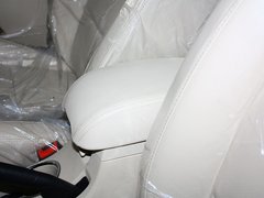 2013款 1.5L 手动 三厢 精英型
