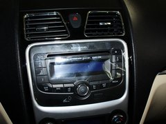2013款 1.5L 手动 三厢 精英型