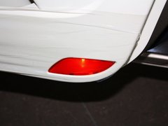 2013款 1.5L 手动 三厢 精英型