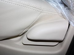 2013款 1.5L 手动 三厢 精英型