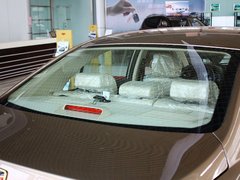 2013款 1.5L 手动 三厢 精英型