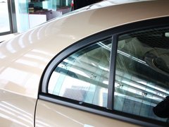 2013款 1.5L 手动 三厢 精英型