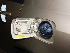 2013款 1.5L 手动 三厢 精英型