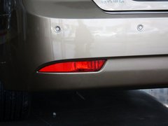 2013款 1.5L 手动 三厢 精英型