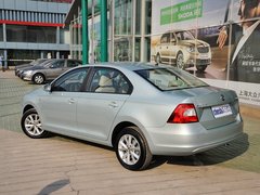 2013款 1.6L 自动 优选型