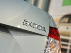 2013款 1.6L 自动 优选型