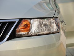 2013款 1.6L 自动 优选型