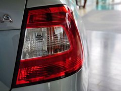 2013款 1.6L 自动 优选型