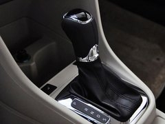 2013款 1.6L 自动 优选型