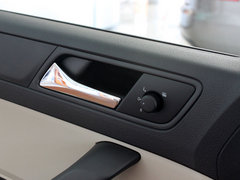 2013款 1.6L 自动 优选型