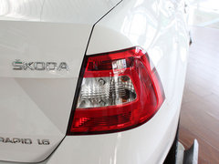 2013款 1.6L 自动 优选型
