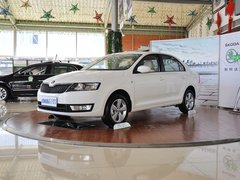 2013款 1.6L 自动 优选型