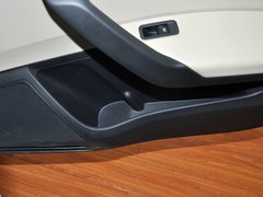 2013款 1.6L 自动 优选型
